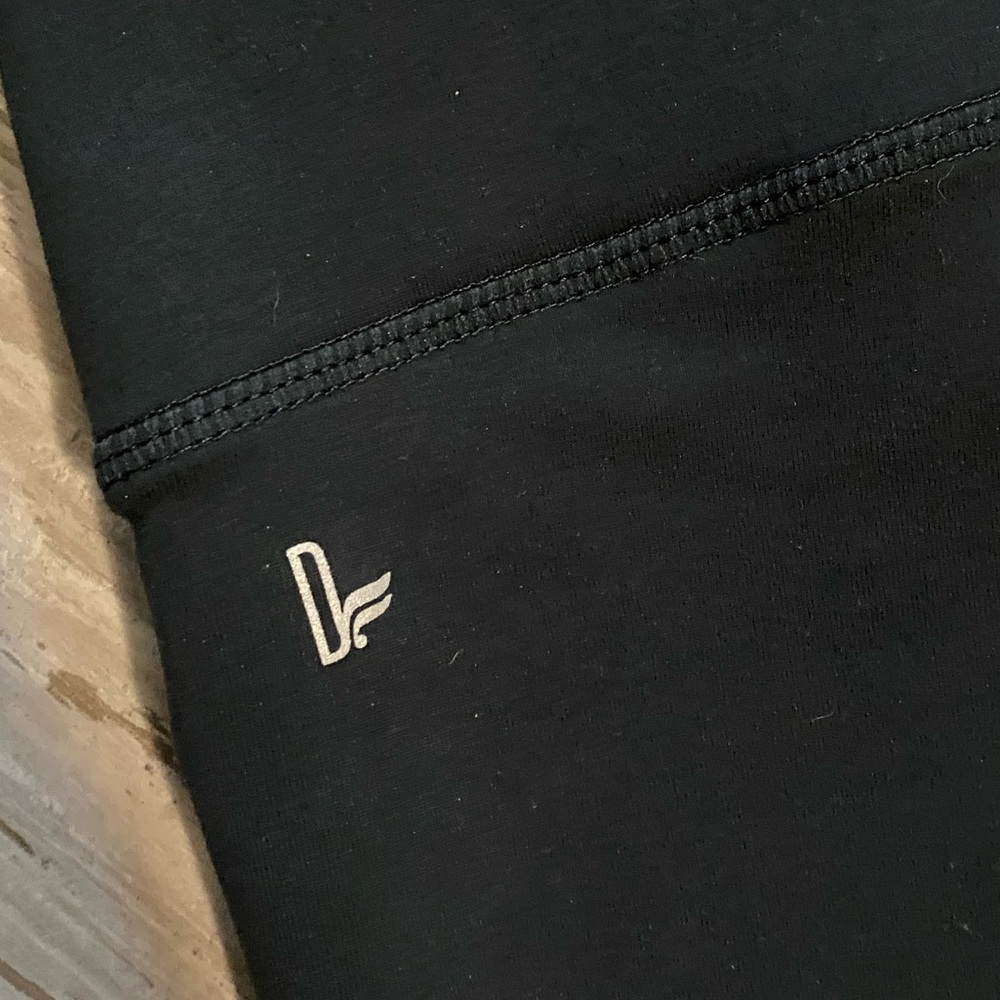 Worn Once Fabletics Set. - image 4